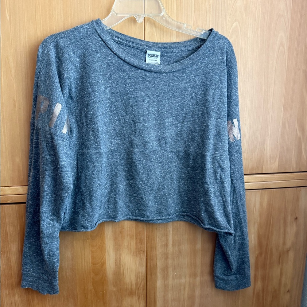 PINK Victoria's Secret Heather Gray Long Sleeve Crop Top